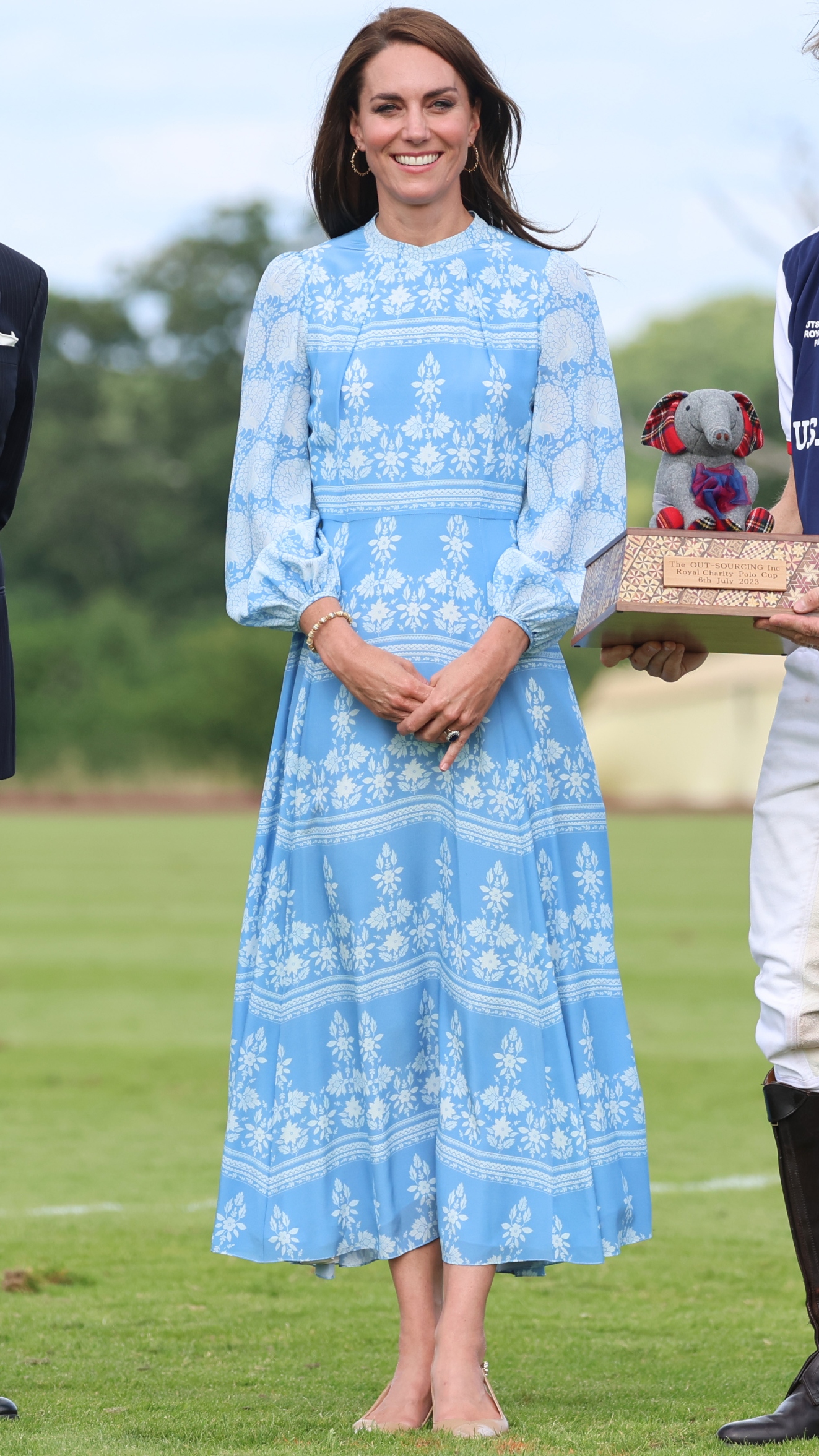 Kate Middleton's cerulean blue midi dress is the perfect staple for sunny  spring