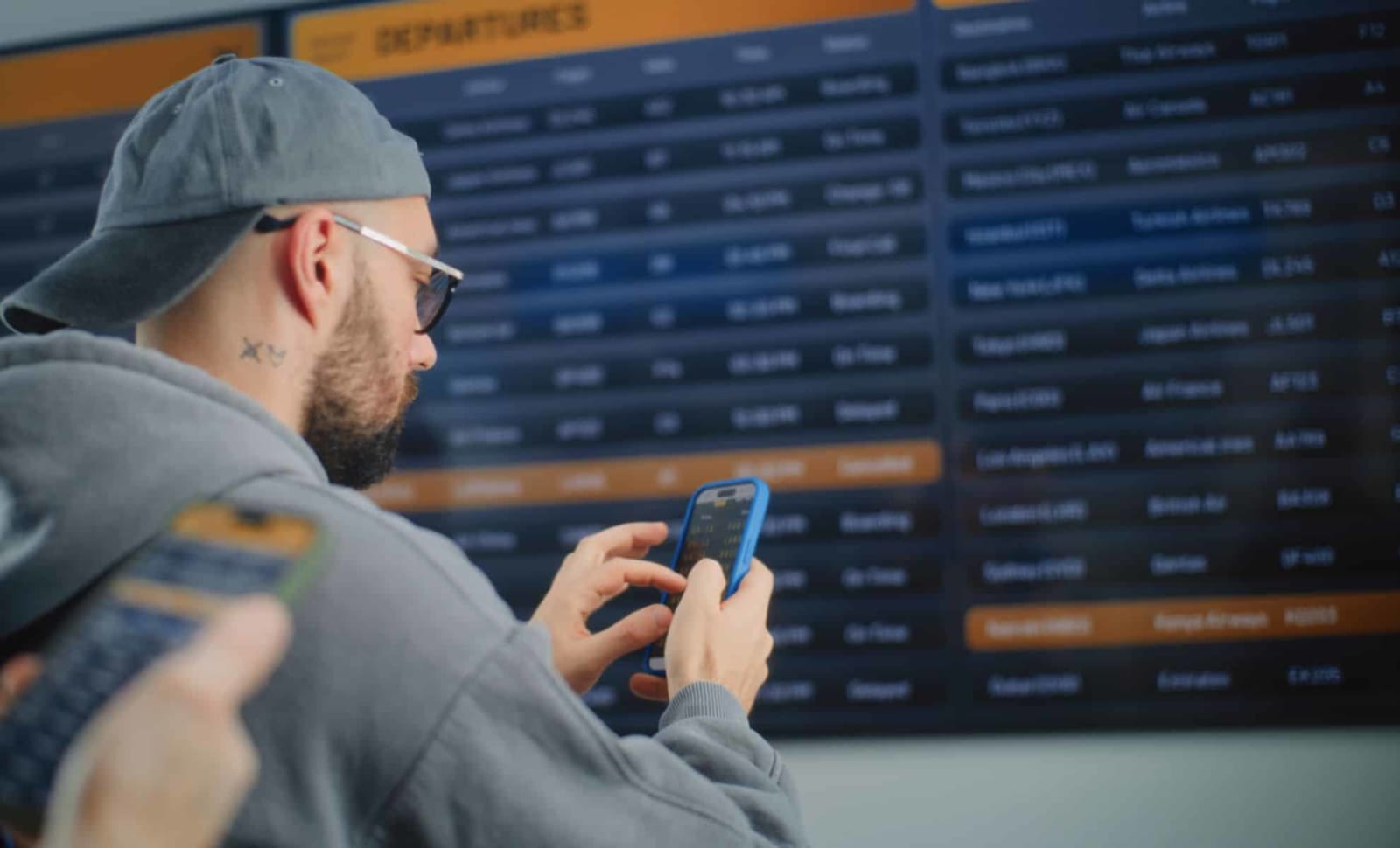 Spring break travel warning: Experts say arrive hours early or risk missing your flight<br><br>