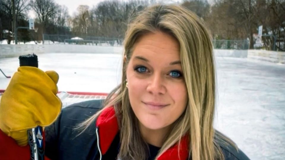 Minnesota Wild reporter Jessi Pierce and her 3 children found dead in house fire, league says<br>