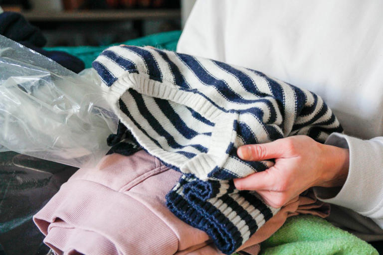 Decluttering? Don't take these 7 items to consignment shops—here's why