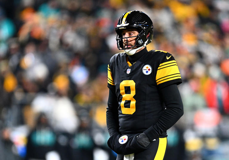 Even if Aaron Rodgers retires, he'll still haunt the New York Jets ...