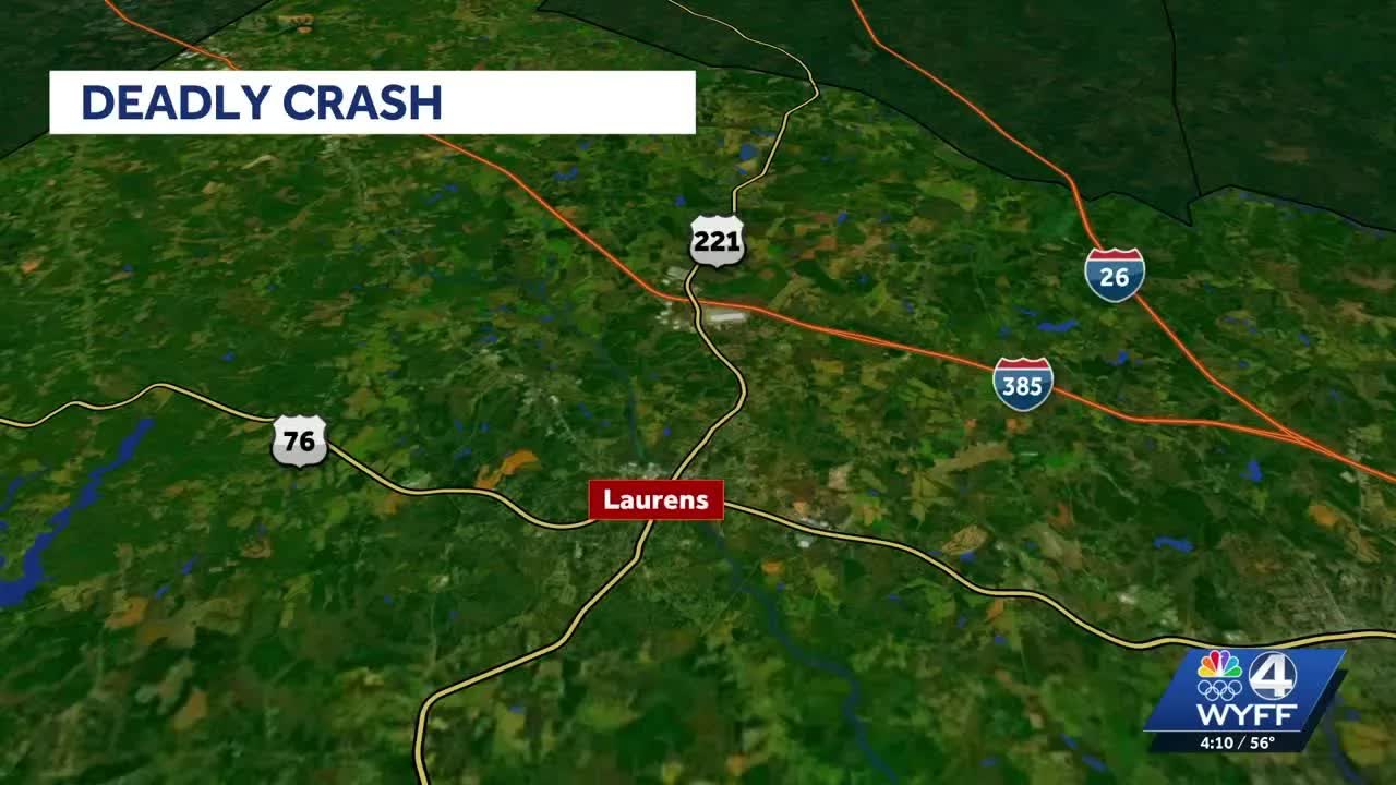 Deadly crash investigation in Laurens County