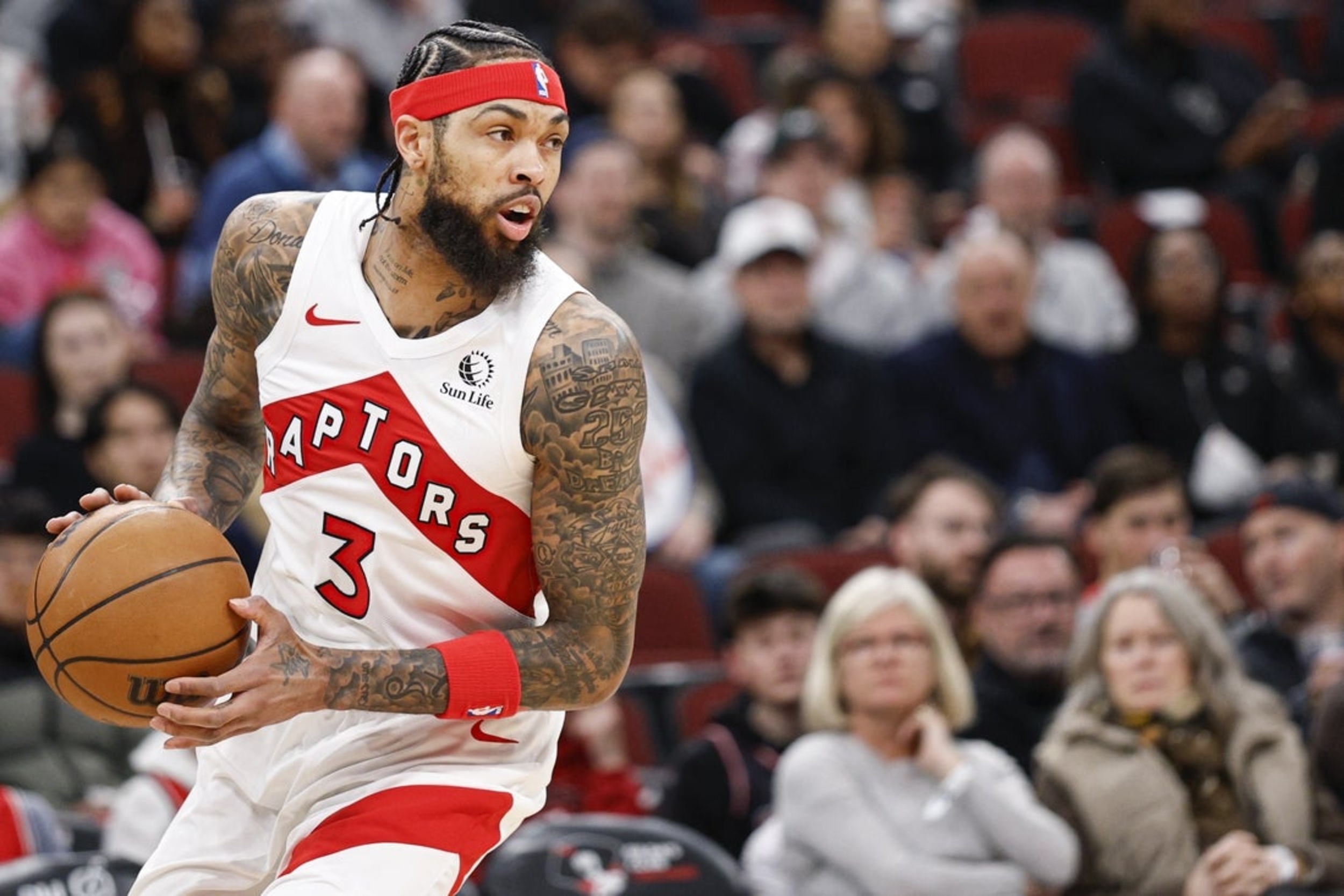 Raptors, Suns playing for postseason in season's final stretch