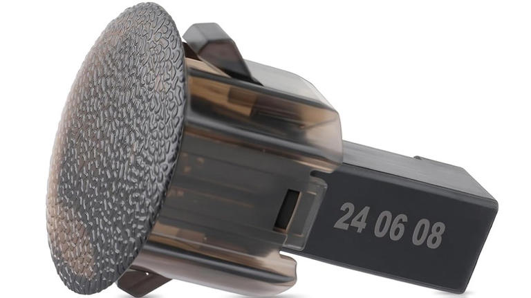 That circle on your car's dashboard is actually a sensor – here's what ...
