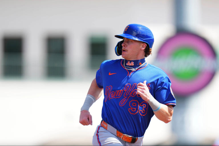 Mike Tauchman injury clears roster spot for Mets' Carson Benge