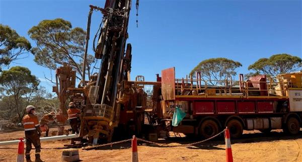 Delighted to have rig turning: Dundas kicks off drilling at Rockland ...