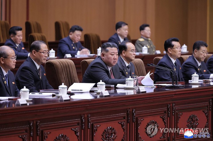 Ông Kim Jong Un tái đắc cử Chủ tịch Ủy ban Quốc vụ Triều Tiên