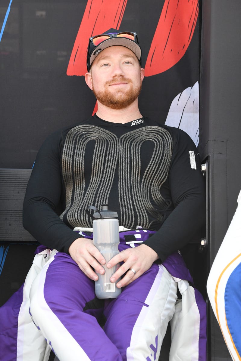 Reddick wins fourth race of season despite alternator failure