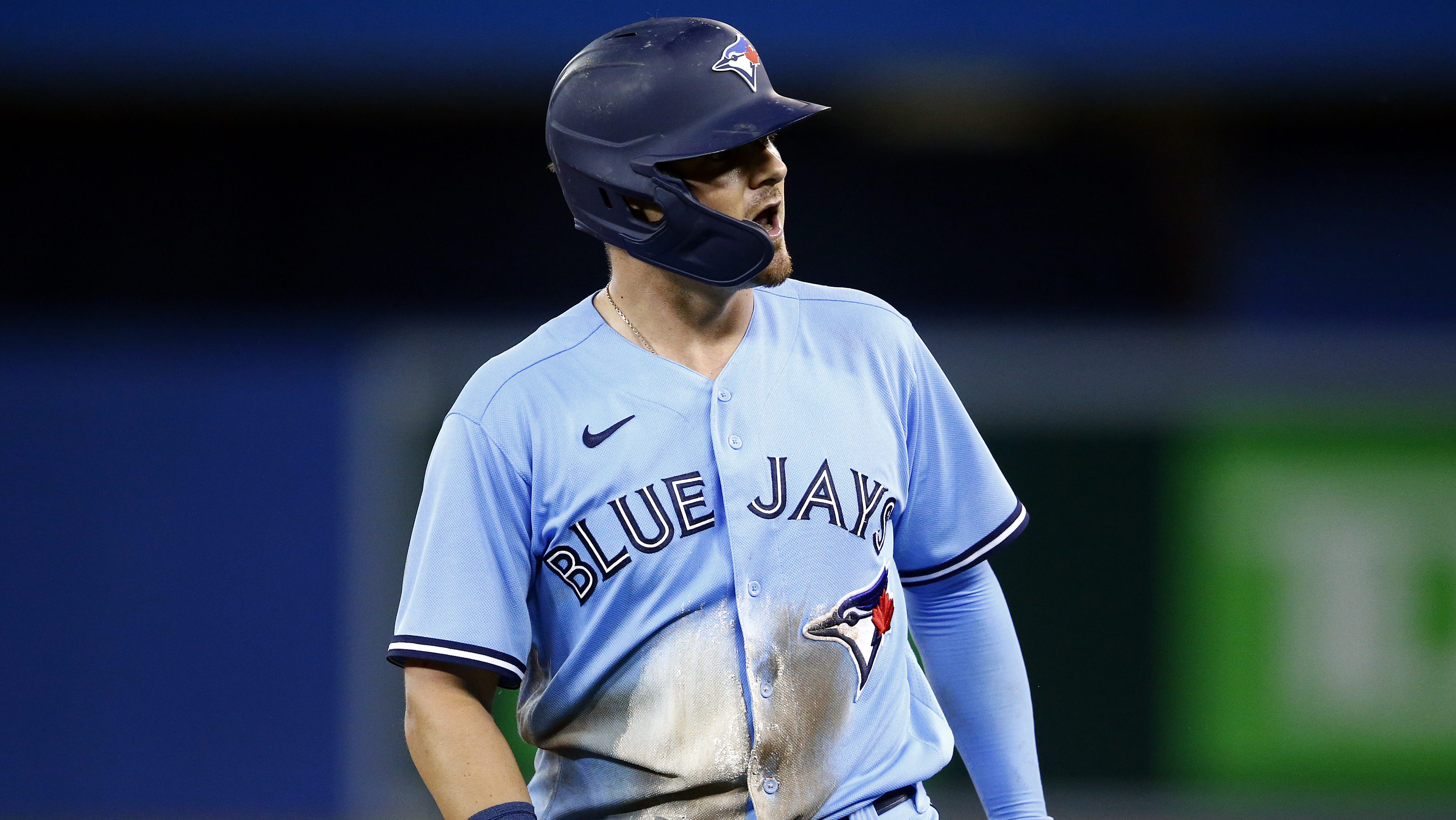 Former Toronto Blue Jays catcher signs with AL Central team