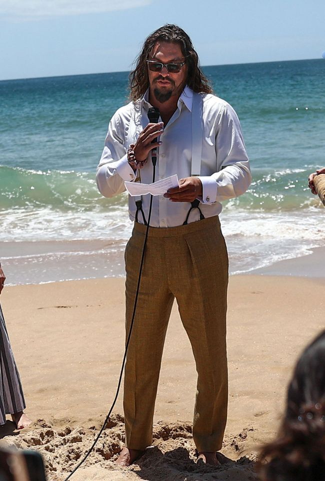 AA1ZbsnL Jason Momoa Evacuates as Devastating Storm Strikes Hawaii