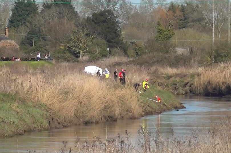 Car recovered from Wisbech river as search for teenager continues
