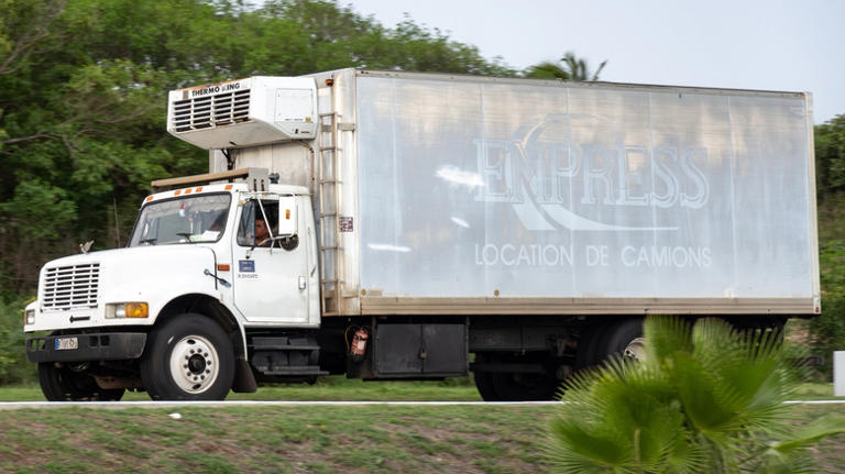 Class 6 vs. Class 8 semi trucks: What are the differences between them?