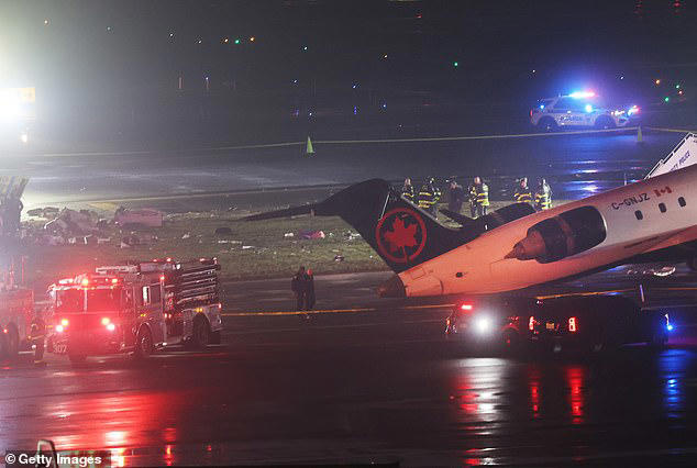 Two dead and multiple injured after Air Canada flight crashes at New ...