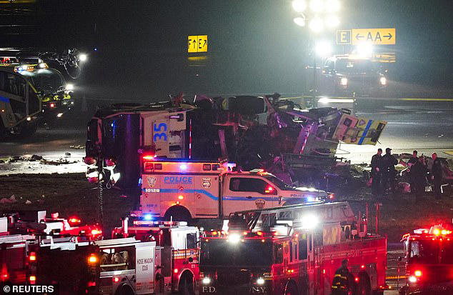 Two dead and multiple injured after Air Canada flight crashes at New ...