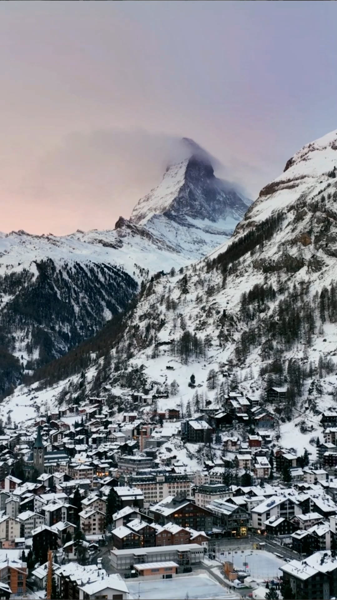 Drone tour of Zermatt: A journey above Swiss Alps majesty