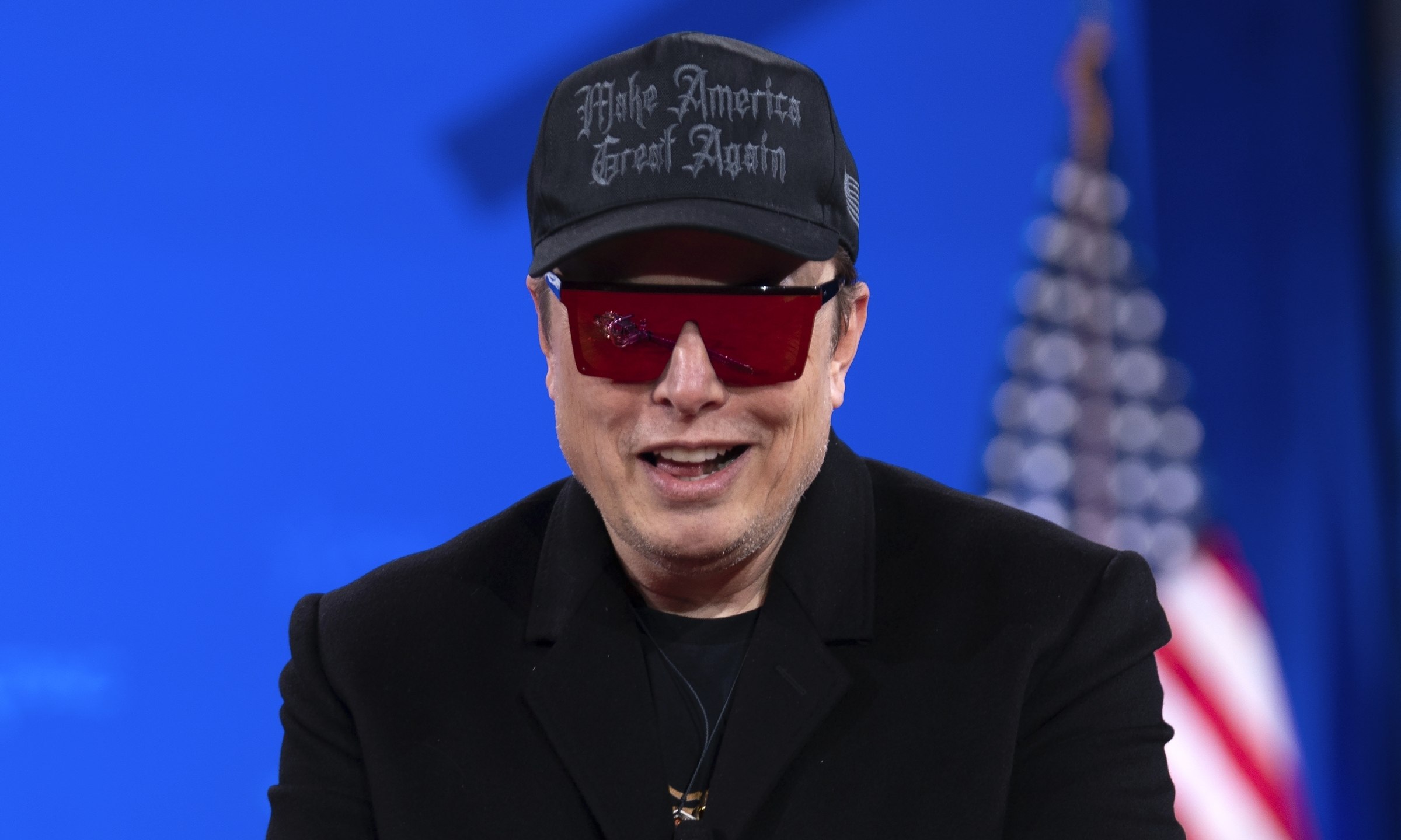 Hoài nghi về khả năng Elon Musk trả lương cho 50.000 nhân viên an ninh sân bay