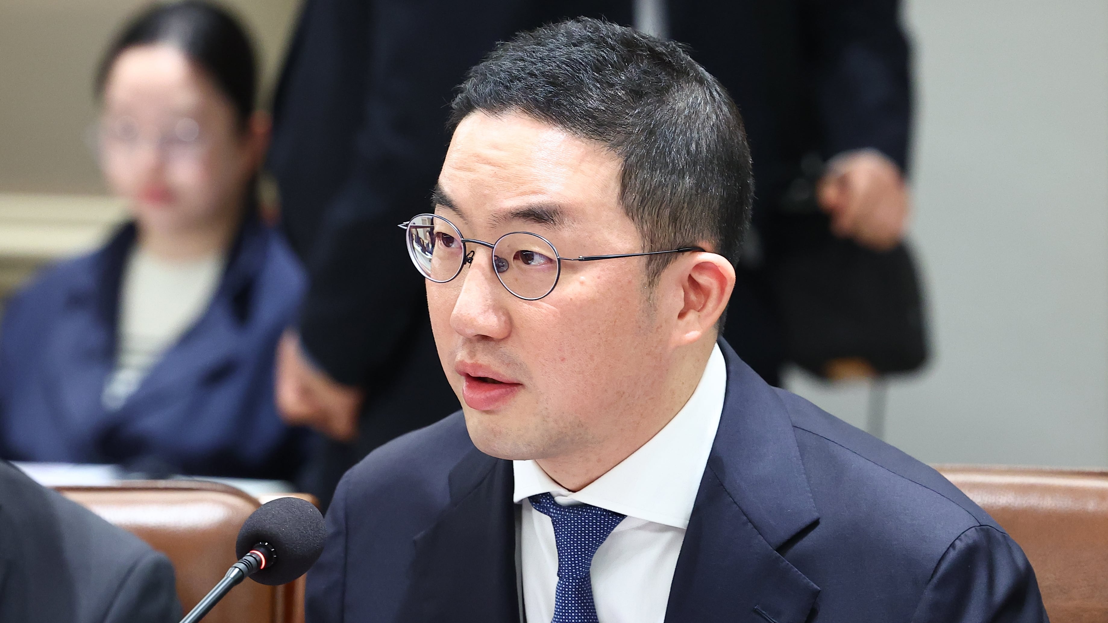 Exclusive: LG Corp. chairman Koo steps down, board chair to outside ...