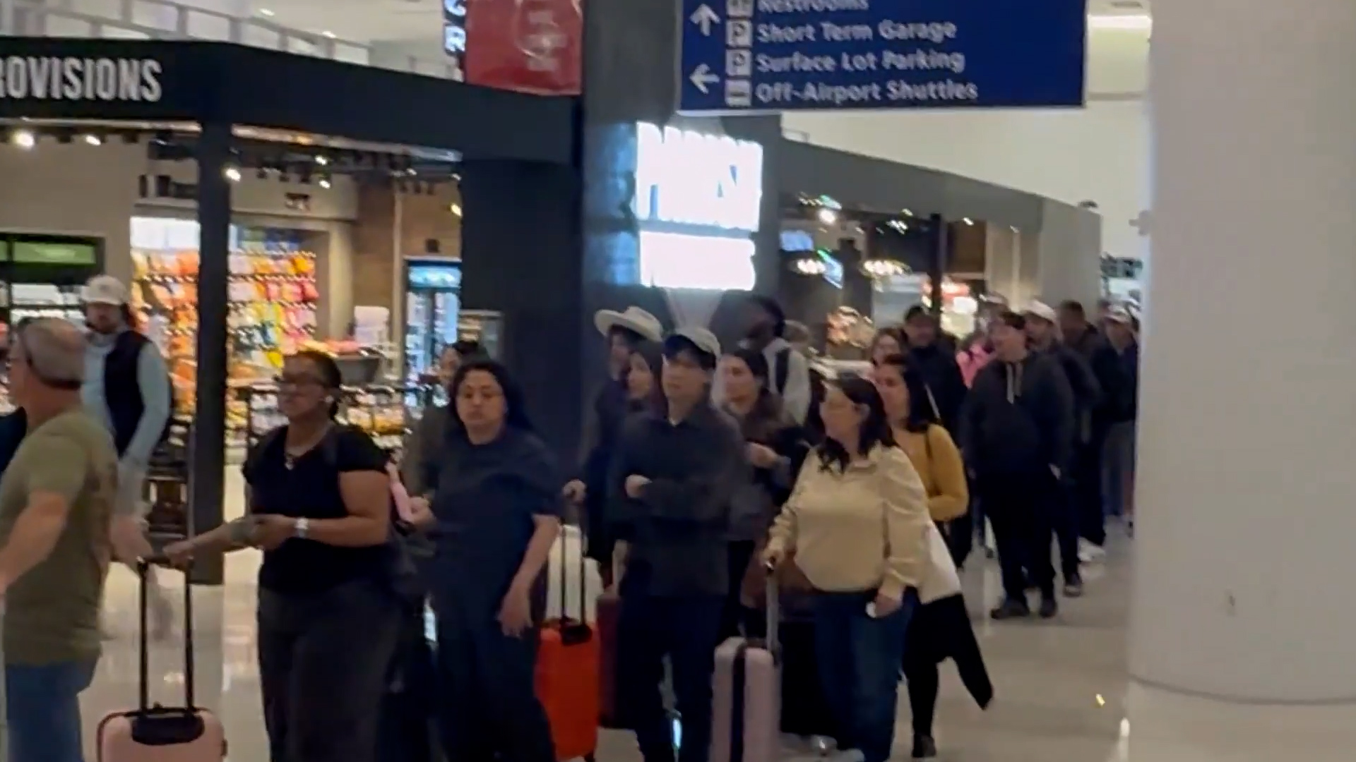 US travelers face TSA delays as ICE set to assist amid partial shutdown