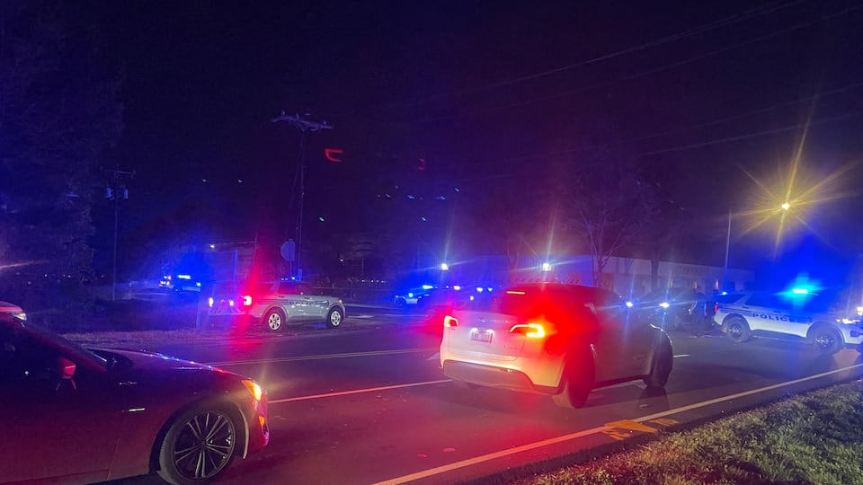 1 dead, 4 hurt in shooting at north Charlotte party