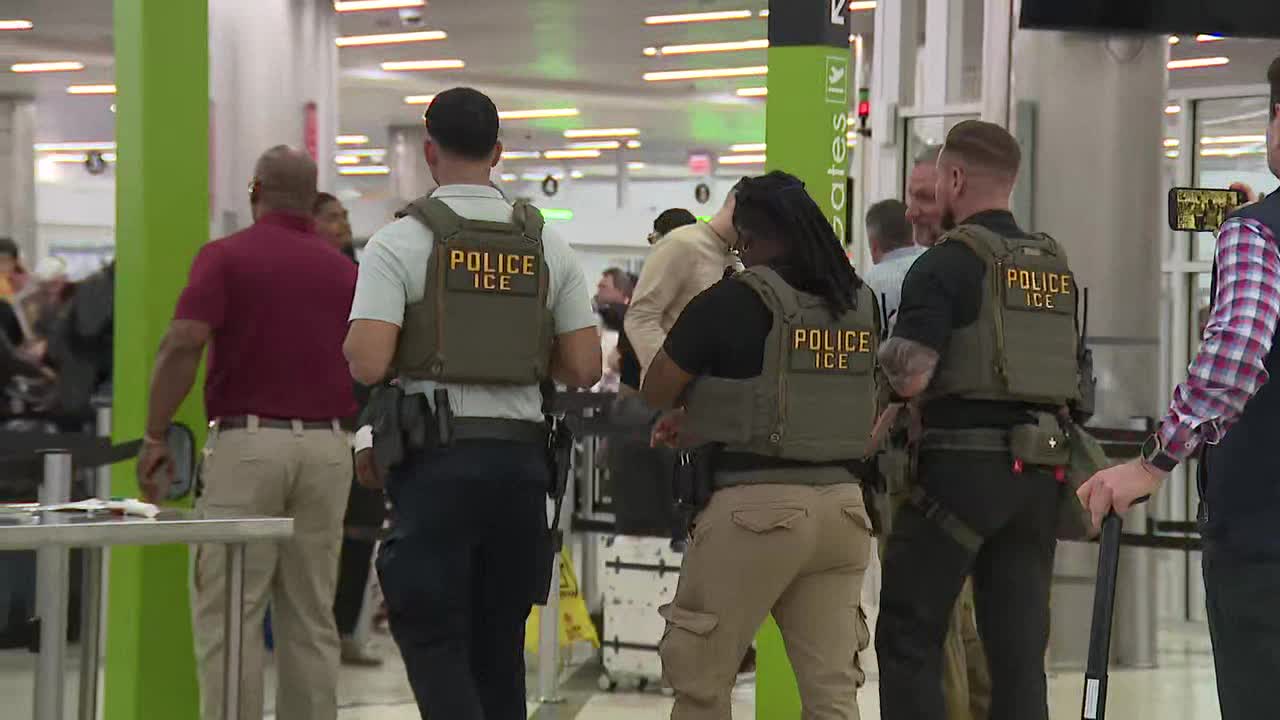 ICE agents at Atlanta airport in supporting role