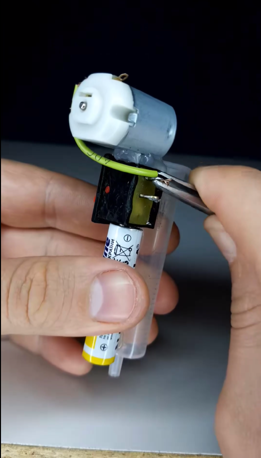 Build a simple tattoo machine from everyday materials