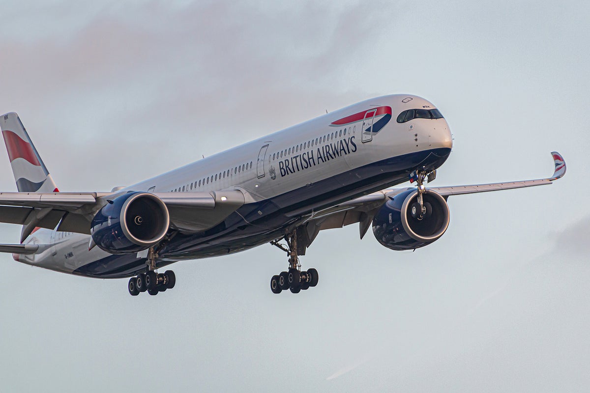 Easter travel chaos warning as roads, rail and flights face disruption
