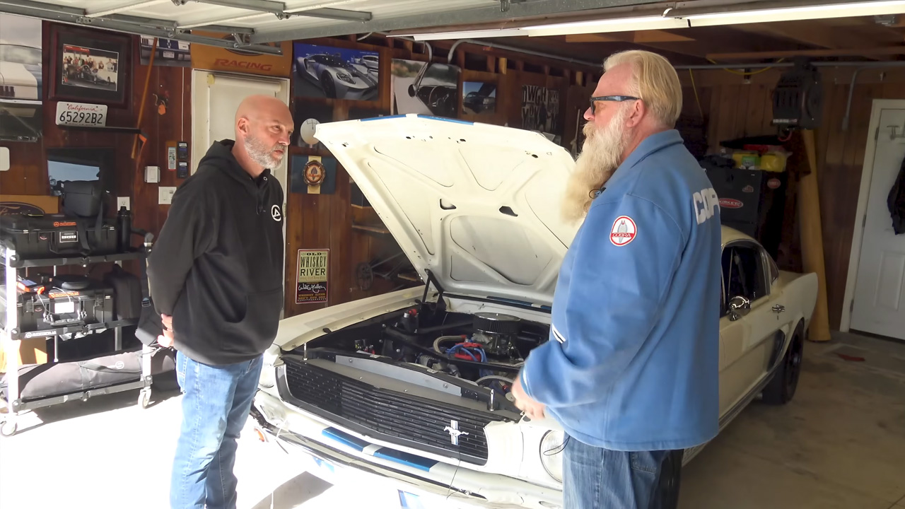 Classic Shelby GT350 high rev engine setup