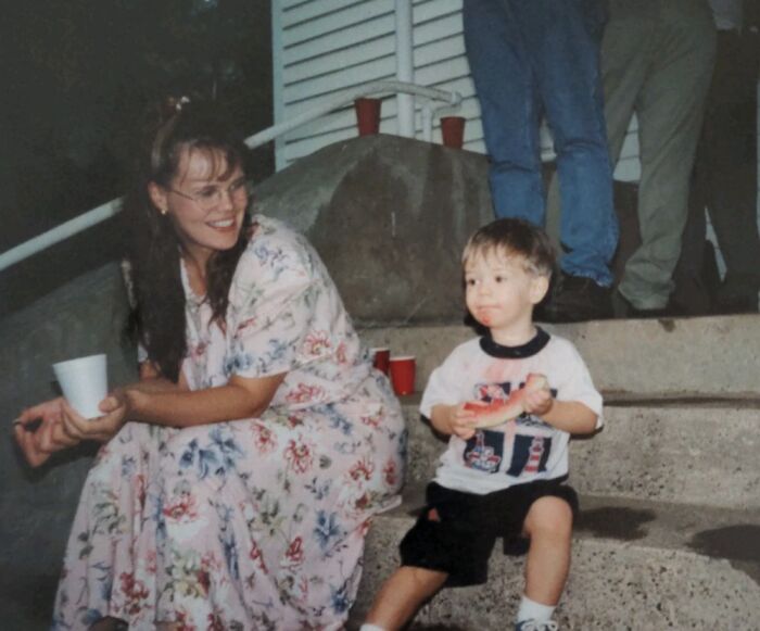 68 Funny Childhood Pics People Probably Wish They Could Delete