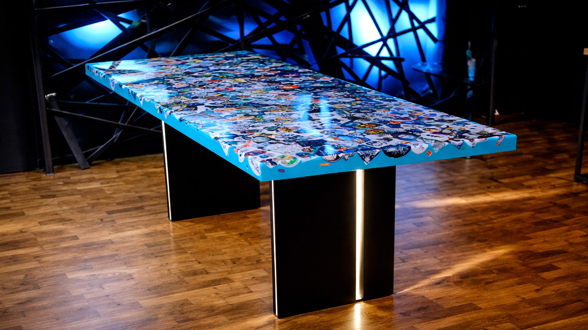 Building a resin table with colorful stickers