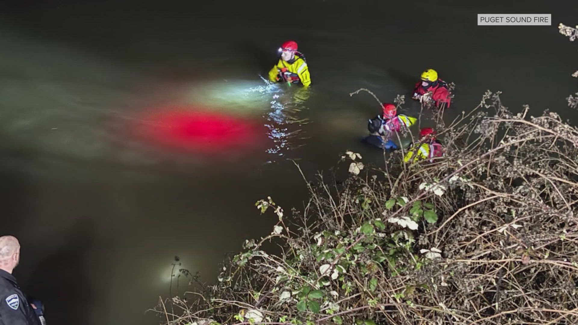Driver killed when car crashes into Duwamish River