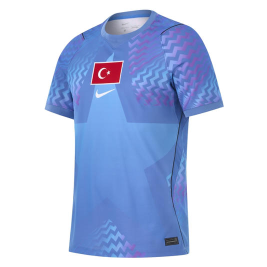 Resmen tanıtıldı! İşte yeni milli formalarımız