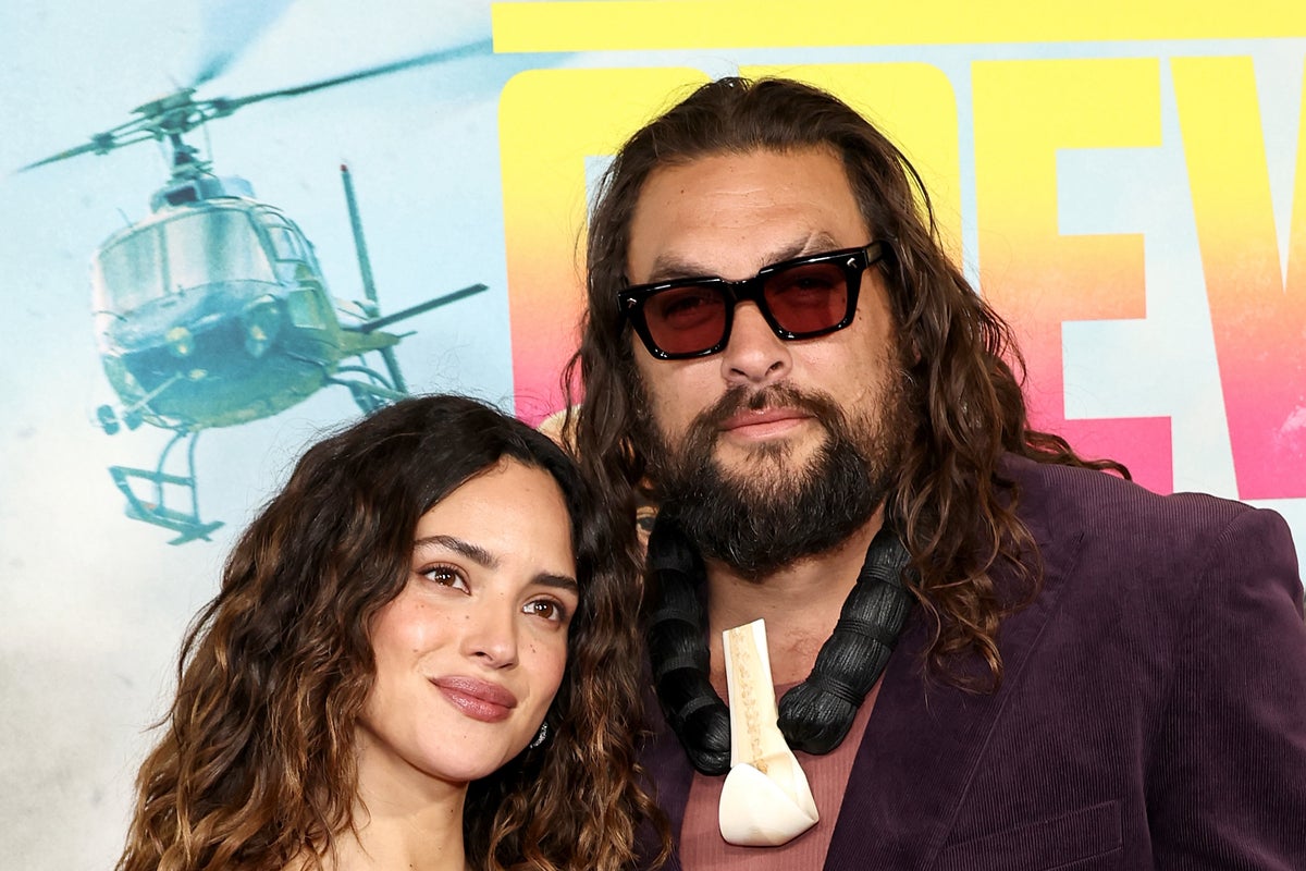 Jason Momoa shares update on his safety after evacuating Hawaiian home<br><br>