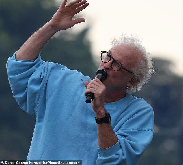 Indie band lead singer looks worlds away from his 90s heyday - can you ...