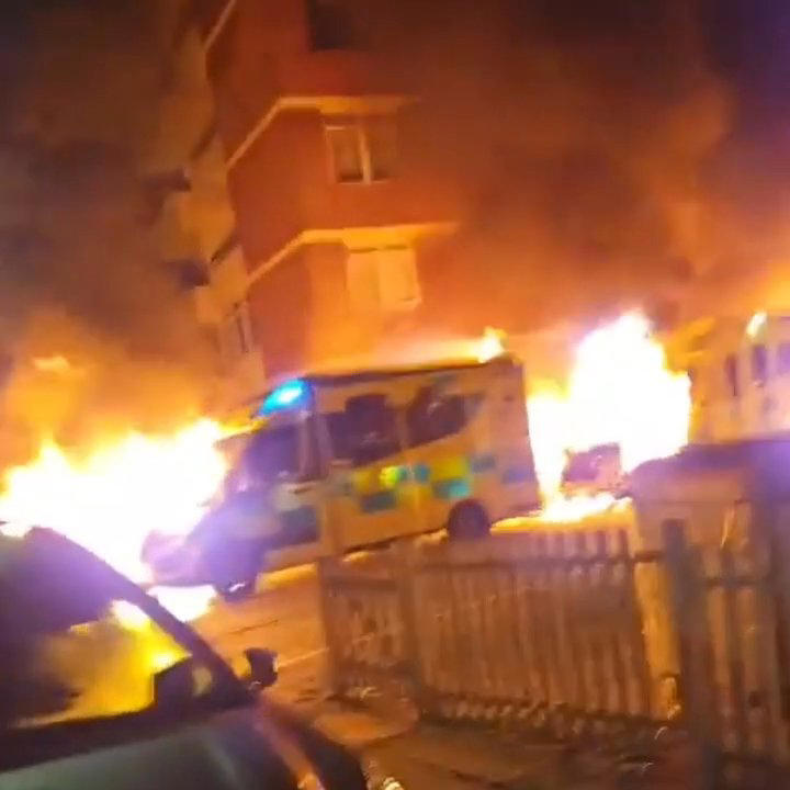 British Jews 'will not be cowed' by antisemitic attack on Jewish ambulances