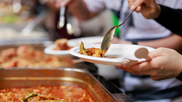 10 best tips for navigating an all-you-can-eat buffet
