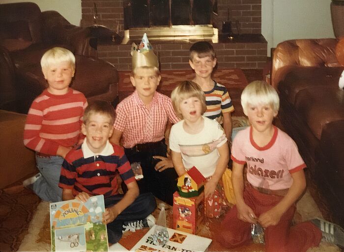 68 Funny Childhood Pics People Probably Wish They Could Delete