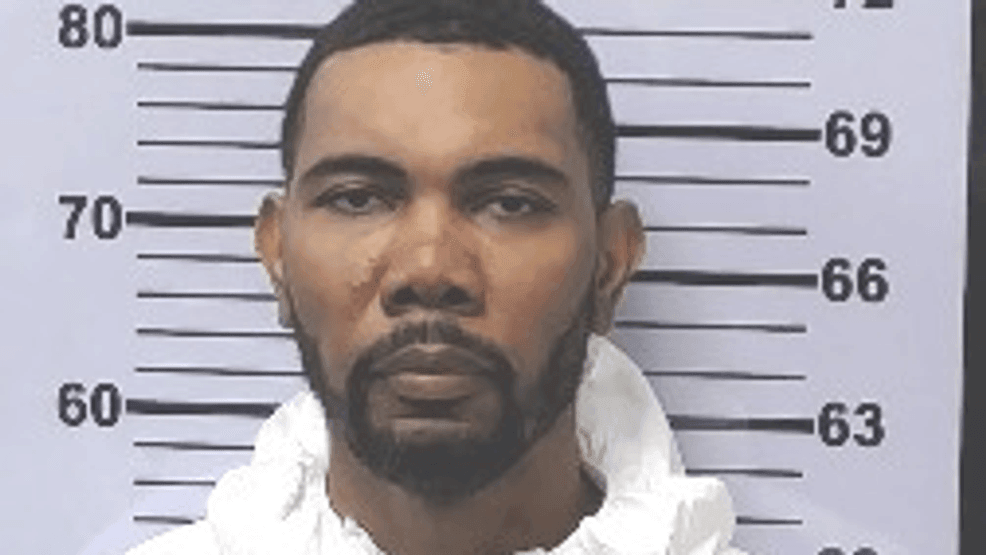 Mobile police arrest man after woman found fatally shot on Vienna Ave.