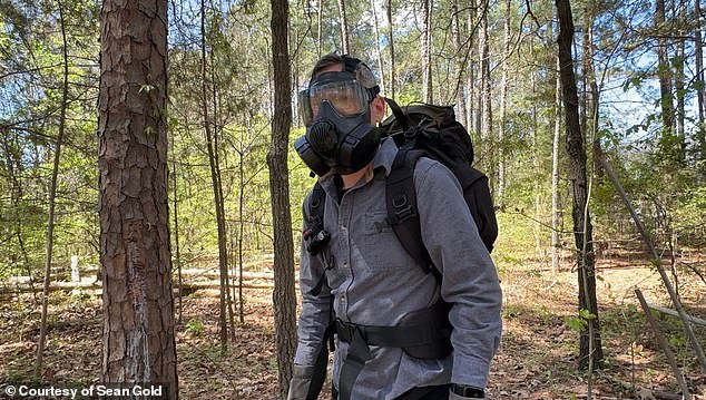 Emergency list reveals 14 survival items Americans should stockpile ...