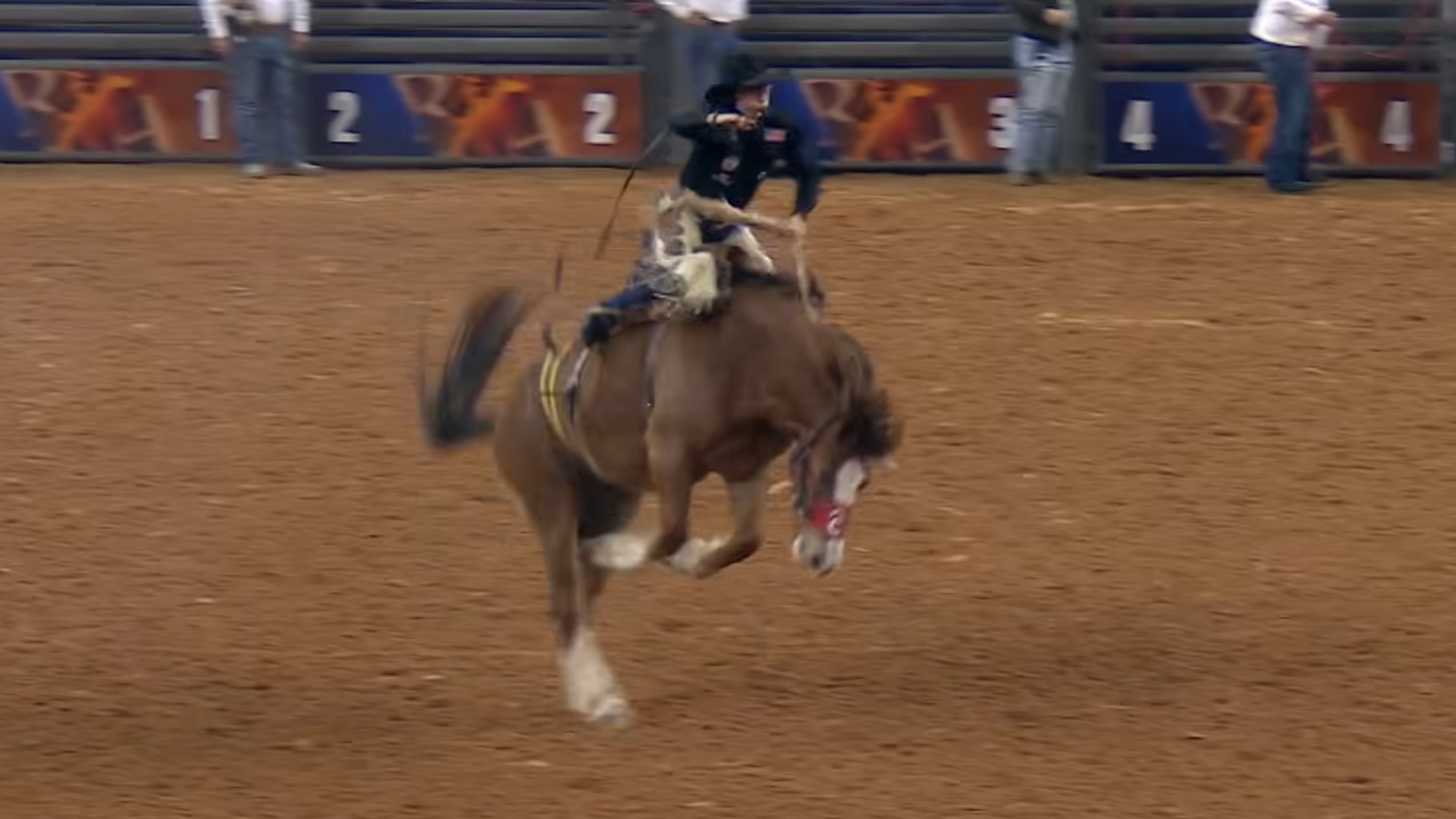 He rode injured - then won by 0.1 seconds
