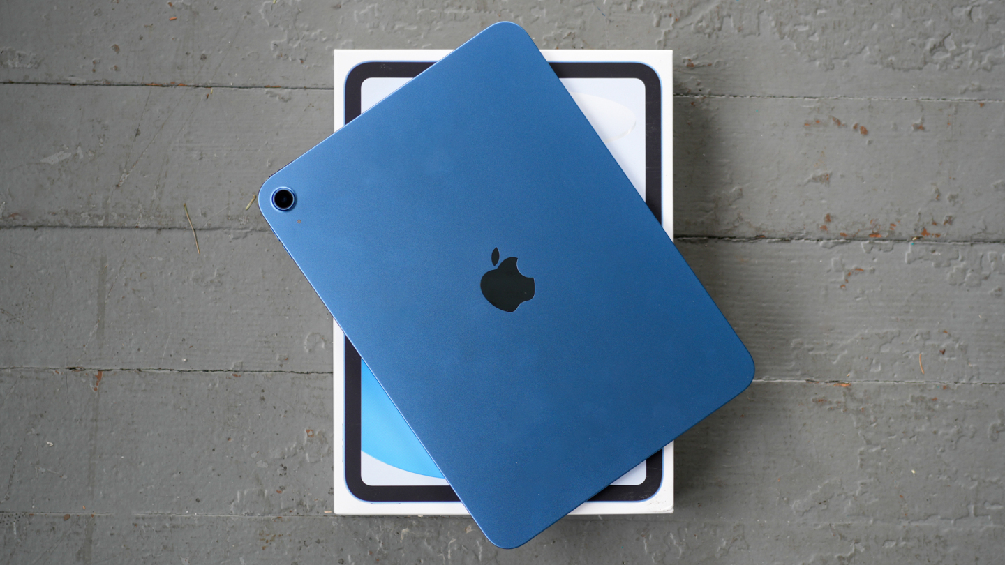 iPad 12 with Apple Intelligence may still launch this year, report says