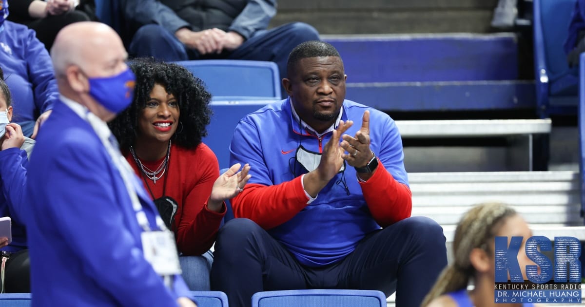 DeWayne Peevy agrees to contract extension as DePaul’s AD