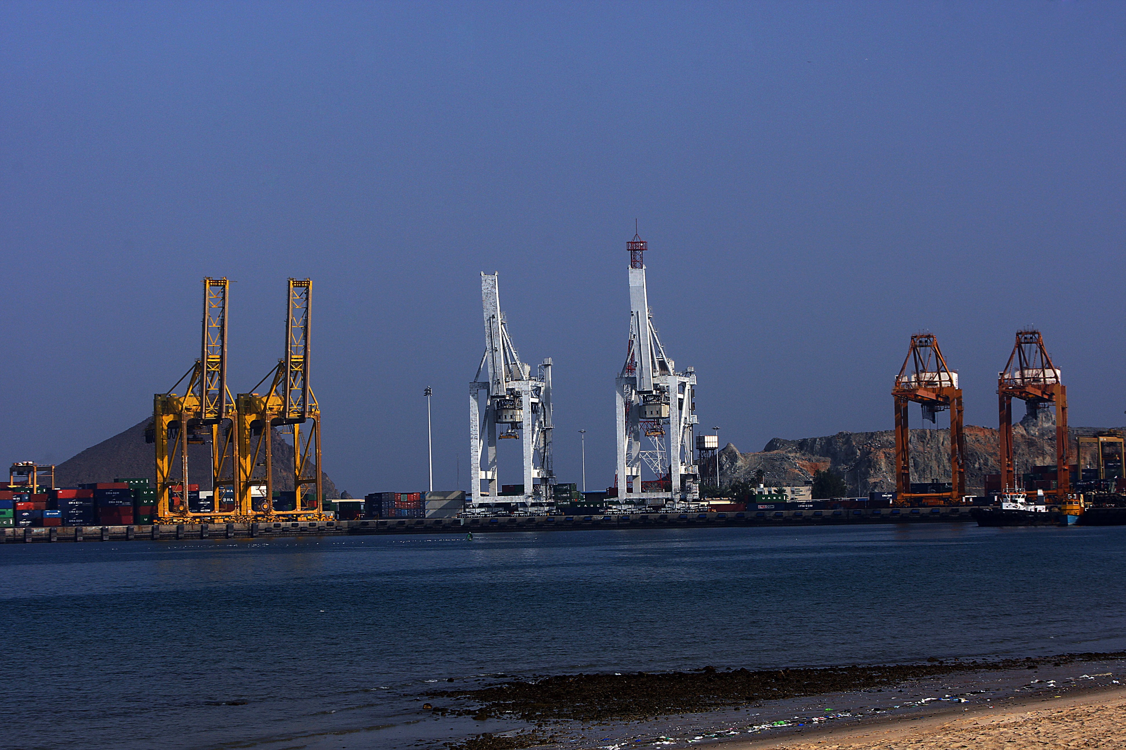UAE and Saudi Arabia chart new trade routes as Hormuz disruption grows