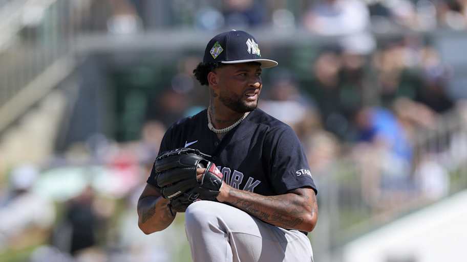 The irony of Yankees' rotation announcement has fans befuddled once again