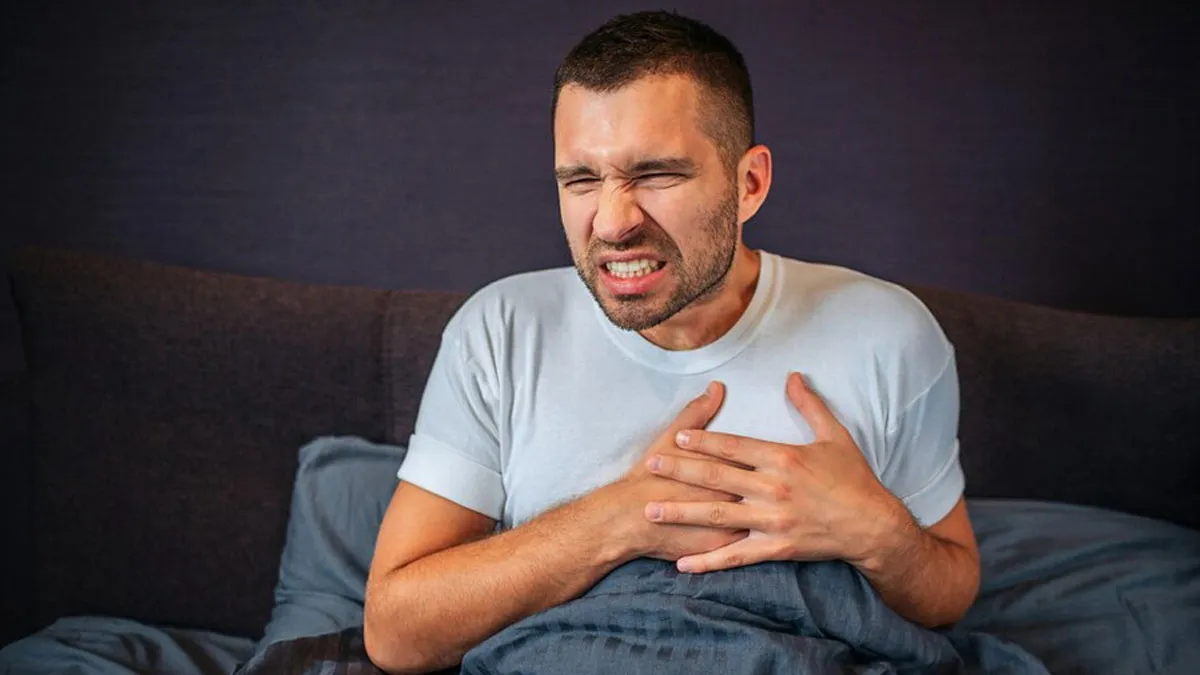 Heart attack symptoms in men: Warning signs you should never ignore