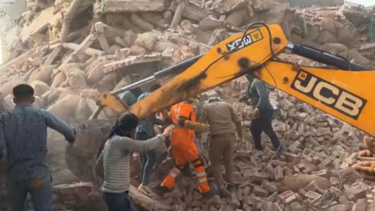 4 dead, several injured after cold storage facility collapses in UP’s ...