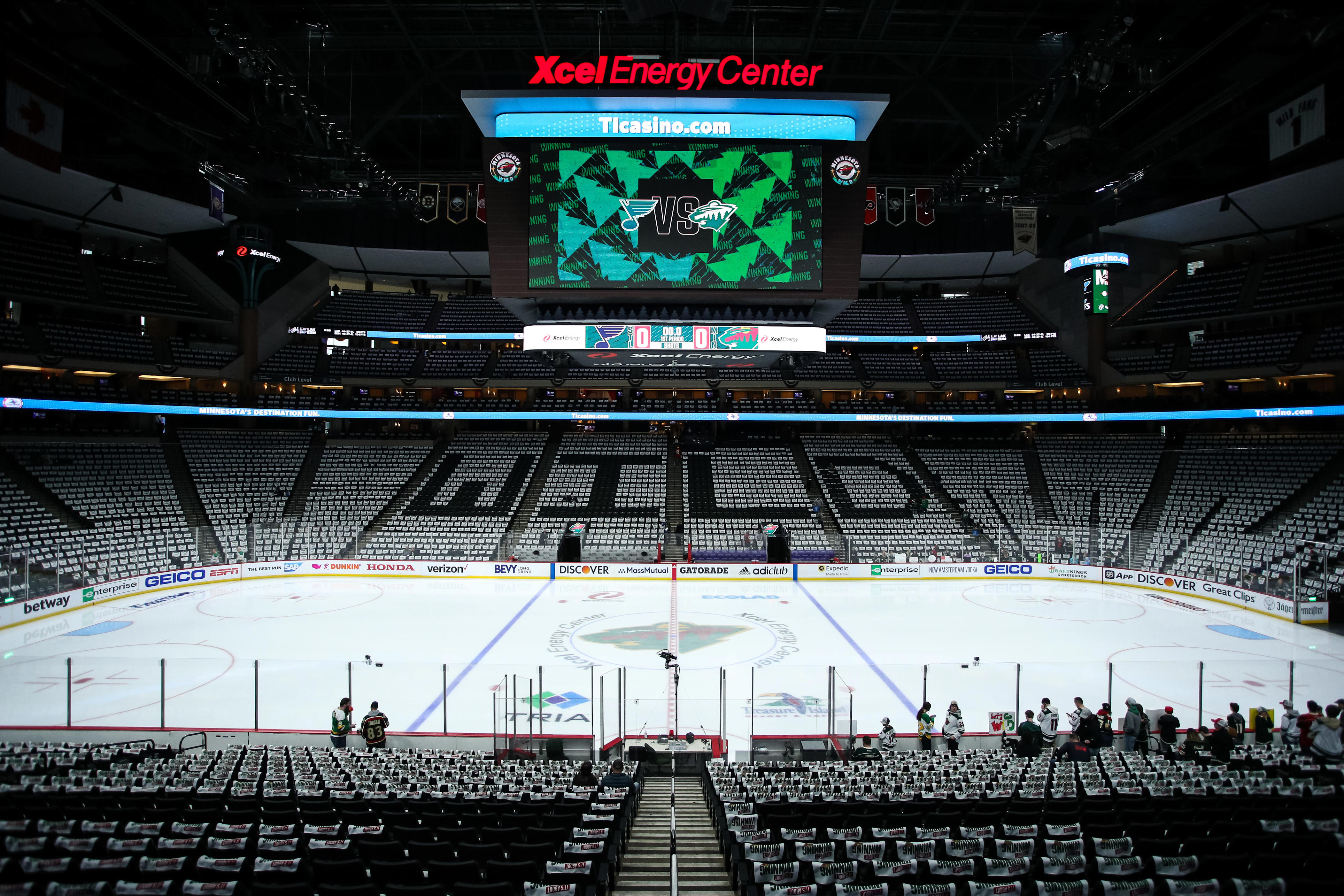 Beloved hockey writer Jessi Pierce mourned after tragic death<br><br>