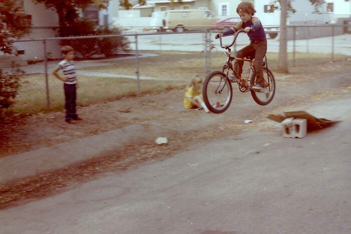68 Funny Childhood Pics People Probably Wish They Could Delete