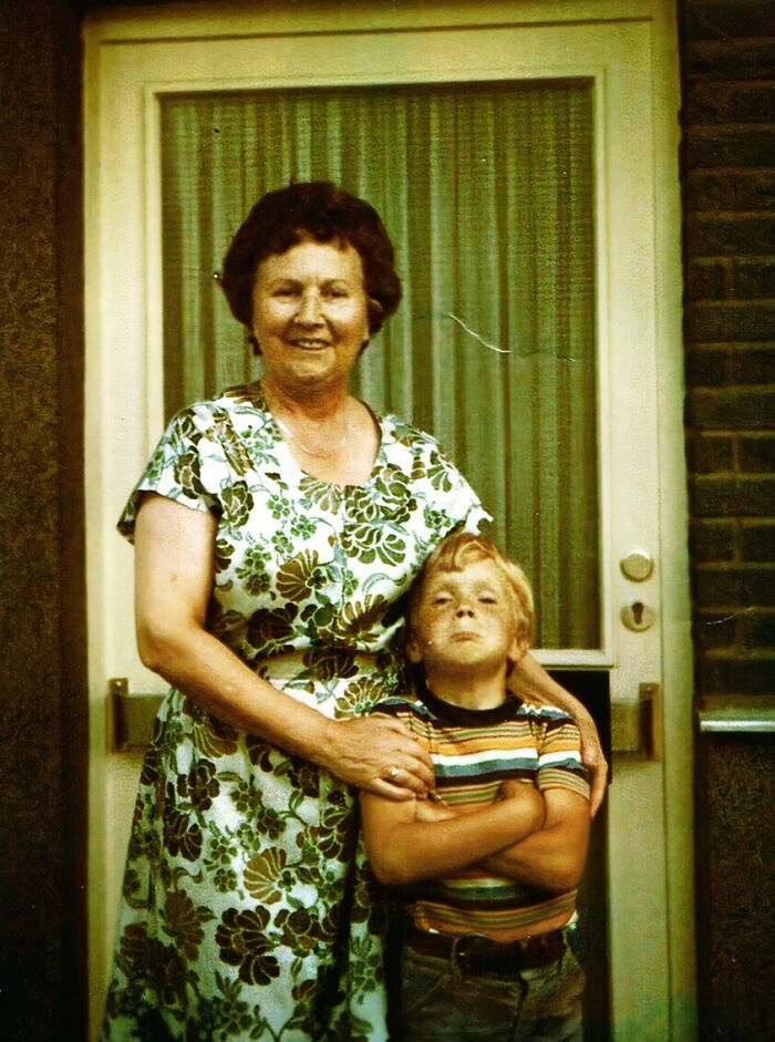 68 Funny Childhood Pics People Probably Wish They Could Delete