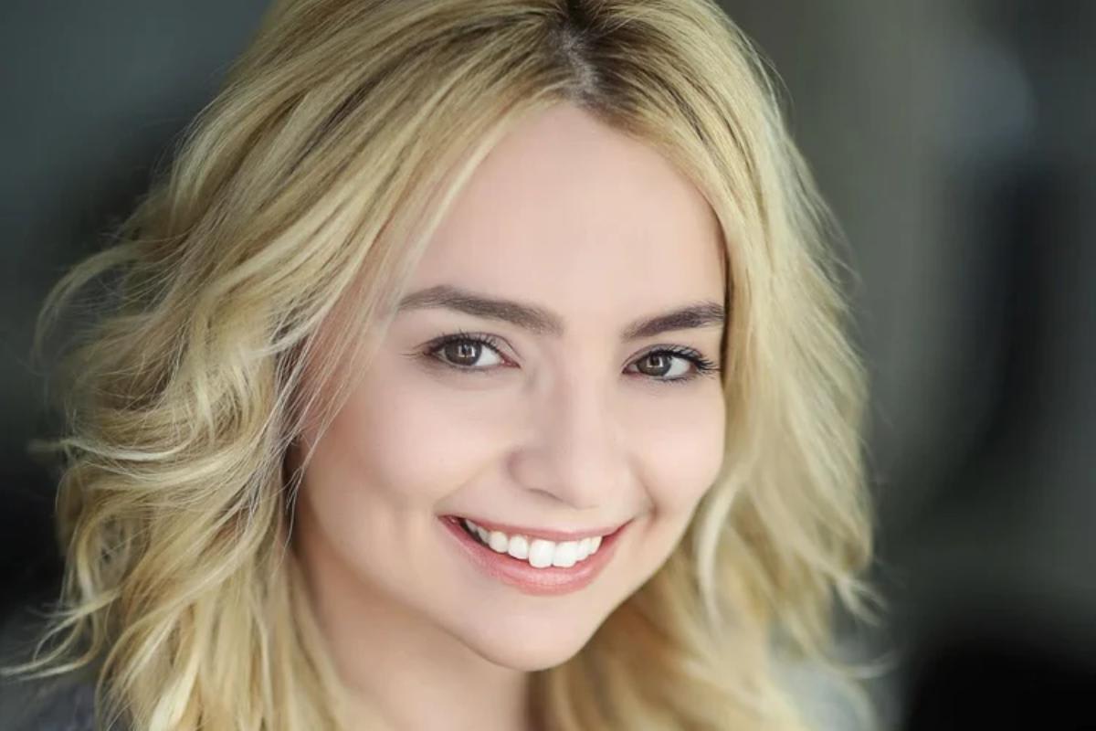 3 photos of Katie Chudnovsky in real life: Leonid Radvinsky's wife left ...