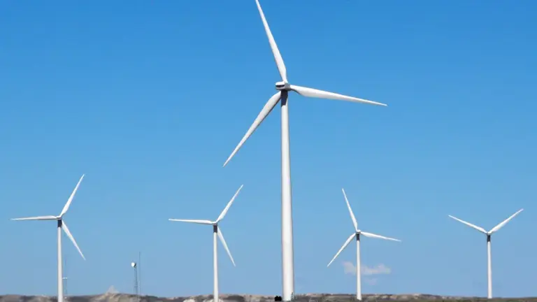 Trump admin to pay nearly $1 billion to cancel wind farms